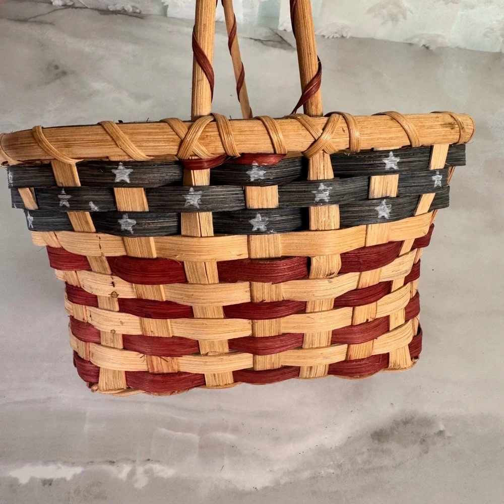 American Flag Hand Basket Ceramic Blueberry Painted Handle Patriotic July 4th